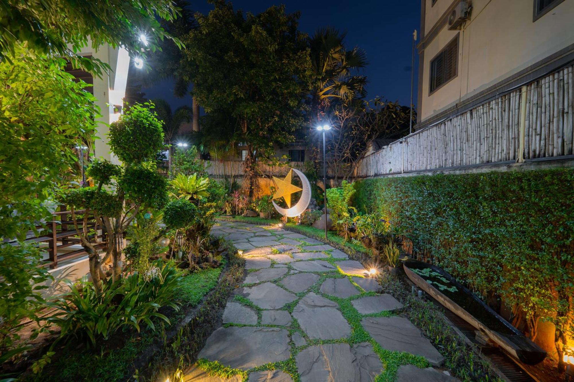 The Night Hotel Siem Reap Ngoại thất bức ảnh